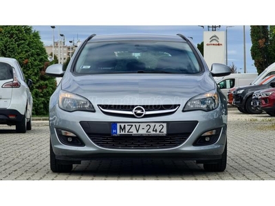 OPEL ASTRA Sports Tourer 1.4 Enjoy Magyarországi Biztos Forrásból!