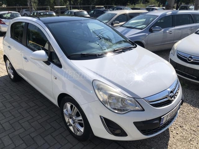 OPEL CORSA D 1.4 Cosmo tip-top kívűl.belül. Sérülés mentes