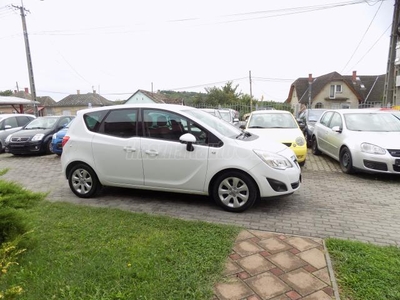 OPEL MERIVA 1.3 CDTI EcoFlex Cosmo