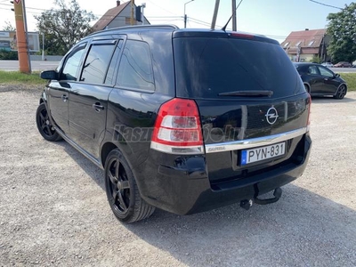 OPEL ZAFIRA B 1.8 111 Years