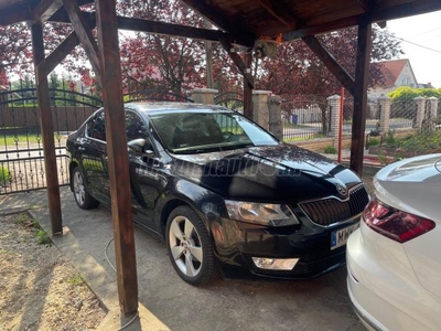 SKODA OCTAVIA 1.6 CR TDI Elegance