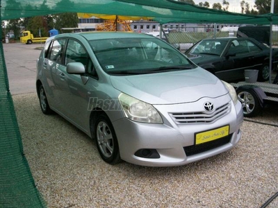 TOYOTA VERSO 2.0 D-4D Luna