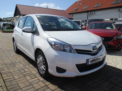 TOYOTA YARIS 1.0 Active Comfort MEGKÍMÉLT SZÉP ÁLLAPOT 97-EZER KM !