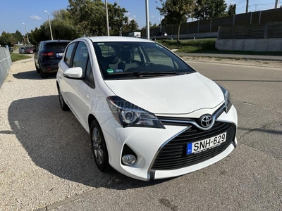 TOYOTA YARIS 1.33 Live Plus AZONNAL VIHETŐ.TÖKÉLETES ÁLLAPOT