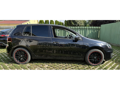 VOLKSWAGEN GOLF VI 1.6 Highline