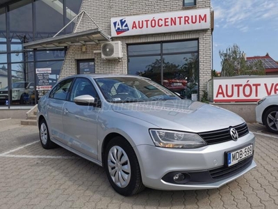 VOLKSWAGEN JETTA VI 1.2 TSI Comfortline MAGYAR