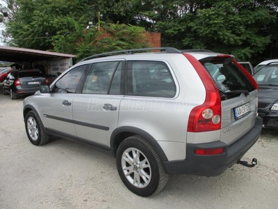 VOLVO XC90 2.4 D [D5] Sport Geartronic (7 személyes ) NAPFÉNYTETŐVEL