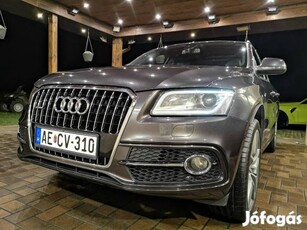 AUDI Q5 3.0 TDI quattro clean diesel S-tronic S...