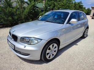 BMW 116d Xenon.Napfénytető.Gyári fényezés.Szervízkönyv