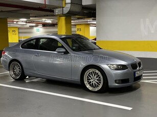 BMW 330i