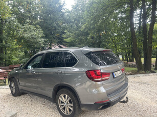 BMW X5 xDrive40d (Automata) (7 személyes )