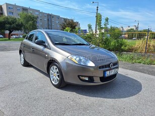 FIAT BRAVO 1.4 16V Dynamic MAGYARORSZÁGI 144543 KM VÉGIG VEZETETT SZERVIZKÖNYVVEL