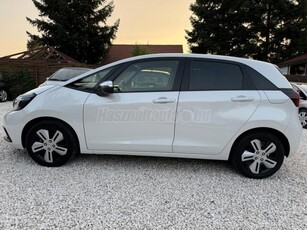 HONDA JAZZ 1.5 i-MMD Hybrid Executive eCVT