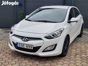 Hyundai I30 1.4i Life Nagyon Szép Kívül-Belül....