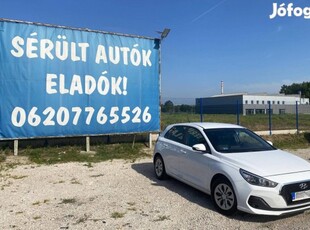 Hyundai I30 1.6 CRDi LP Life Motorhibás!