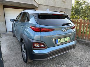 HYUNDAI KONA EV 64kWh Style Edition