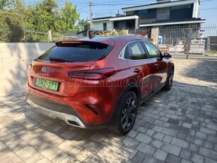 KIA XCEED 1.6 GDI PHEV X-Platinum DCT CD