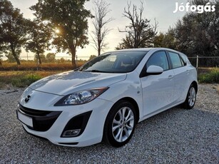 Mazda 3 Sport 1.6 Takumi Szervizkönyves.Digit K...