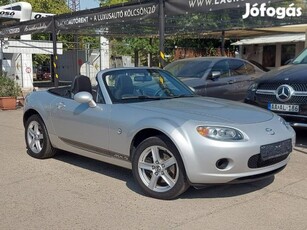 Mazda MX-5 2.0i 16V Revolution