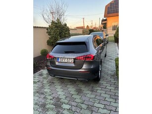 MERCEDES-BENZ A 180 d 7G-DCT