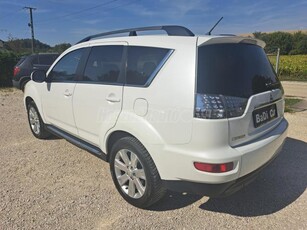 MITSUBISHI OUTLANDER 2.2 D Instyle Navi TC-SST EU5 4wd 7személyes navi bőr belső kiváló állapotban