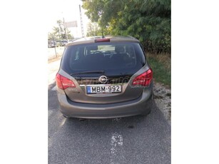 OPEL MERIVA B 1.4 T Design