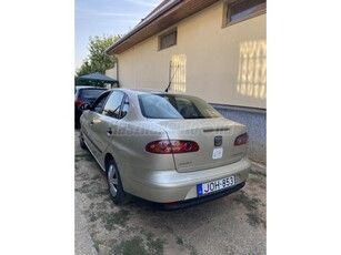 SEAT CORDOBA 1.4 16V Stella