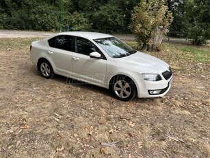 SKODA OCTAVIA 1.2 TSI Ambition