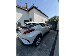 TOYOTA C-HR 1.2T Active (ülésfűtéssel)