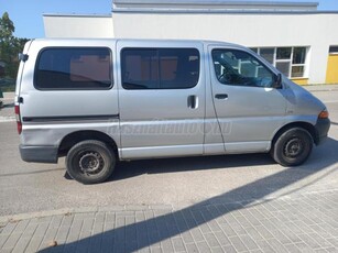 TOYOTA HI-ACE Hiace 2.5 D4-D Panel Van