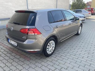 VOLKSWAGEN GOLF 1.6 TDI BMT Trendline