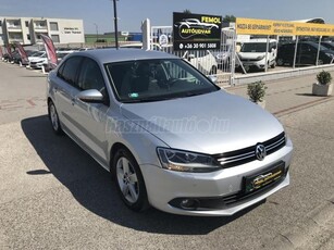 VOLKSWAGEN JETTA VI 1.6 CR TDI Comfortline Megkímélt! Végig Sz.könyv! Moi.!