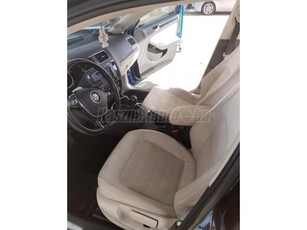 VOLKSWAGEN JETTA VI 2.0 TDI BMT Highline