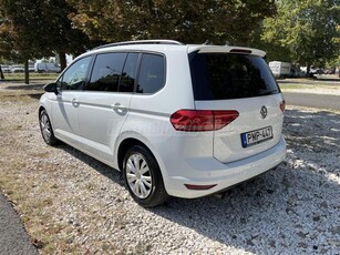 VOLKSWAGEN TOURAN 1.4 TSI BMT Comfortline Magyarországi 7 személyes Vezetett szervízkönyvel