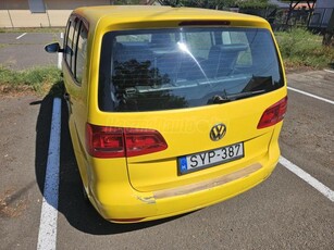 VOLKSWAGEN TOURAN 1.6 CR TDI Highline DSG [7 személy]