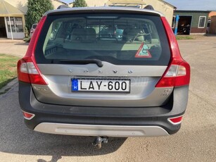 VOLVO XC70 2.4 D [D5] AWD Summum