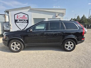 VOLVO XC90 2.4 D [D5] Momentum Geartronic (7 személyes ) Navigáció / Ülésfűtés / Tolatóradar / Állófűtés