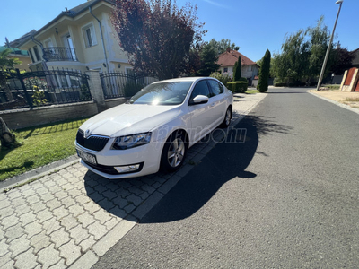 SKODA OCTAVIA 1.4 TSI Ambition