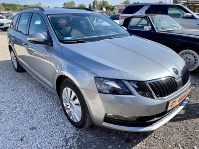 SKODA OCTAVIA Combi 1.6 CR TDI Style DSG Apple CarPlay