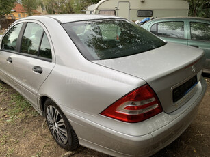 MERCEDES-BENZ C 220 CDI Avantgarde (Automata)