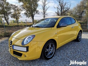 ALFA Romeo Mito 1.4 Essential Szervizkönyves.Bl...