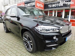 BMW X5 M50d (Automata) Magyarországi! Szervizkö...