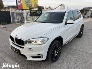 BMW X5 xdrive30d (Automata) S-mentes! Végig Sz....