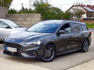 Ford Focus 1.5 Ecoboost ST-Line (Automata) 8600...