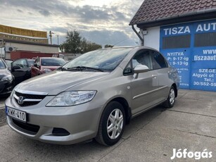 Honda City 1.4 Es klíma.szervizkönyv