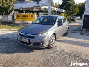 Opel Astra H 1.4 Essentia Új vezérlés!