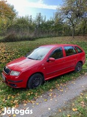 Piros Skoda Fabia Kombi eladó