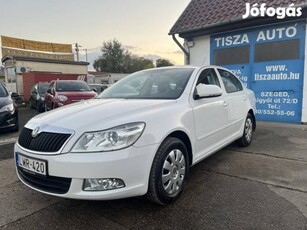 Skoda Octavia 1.6 CR TDI Elegance DPF magyarors...