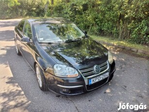 Volkswagen Jetta V 1.6 Trendline Alkalmi Áron!!