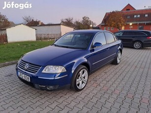 Volkswagen Passat V 2.0 PD TDI Highline 136 LE